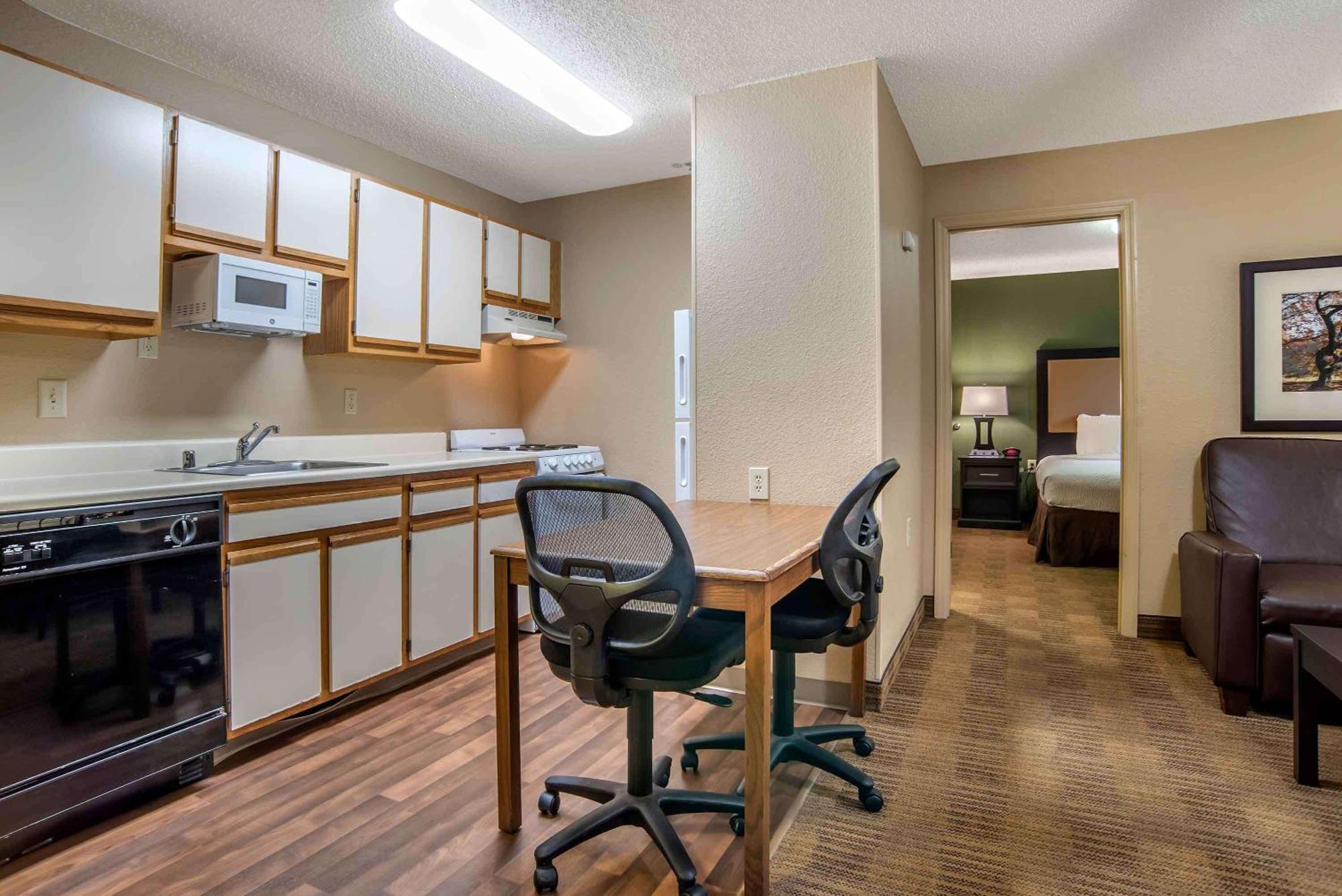 Extended Stay America Suites - Fort Worth - Fossil Creek Екстериор снимка