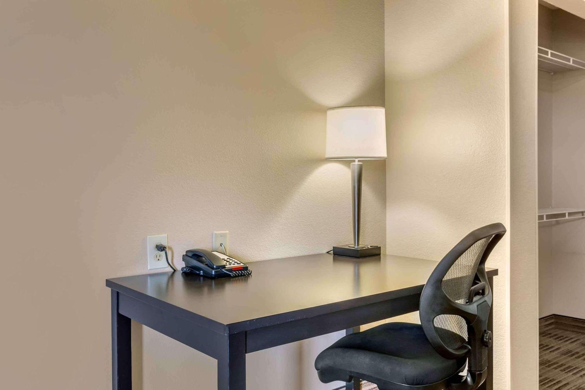 Extended Stay America Suites - Fort Worth - Fossil Creek Екстериор снимка